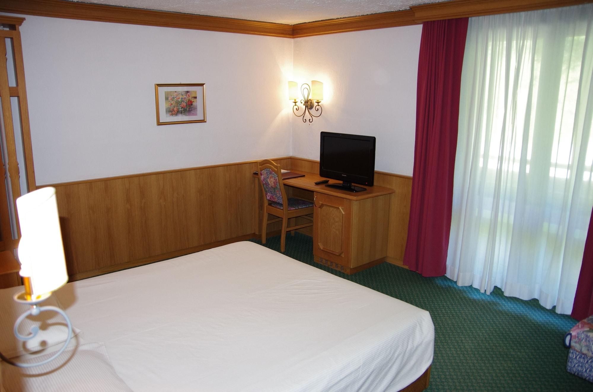 Hotel Intermonti Livigno Ngoại thất bức ảnh