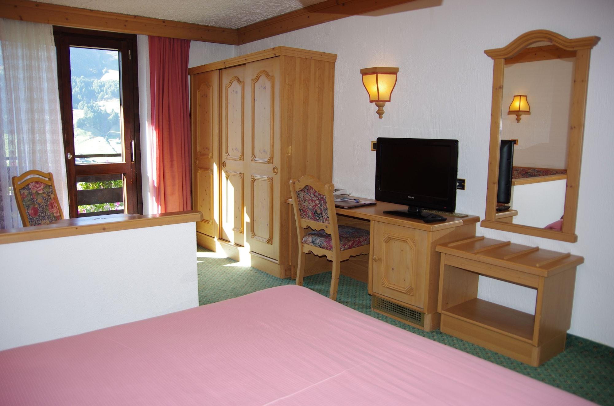 Hotel Intermonti Livigno Ngoại thất bức ảnh