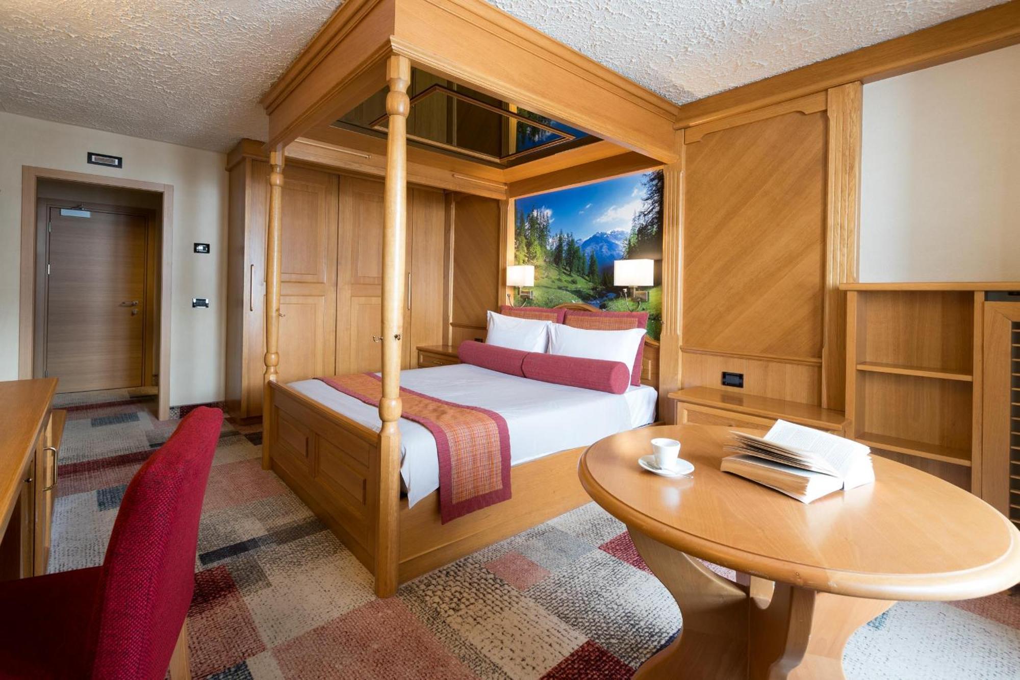 Hotel Intermonti Livigno Ngoại thất bức ảnh