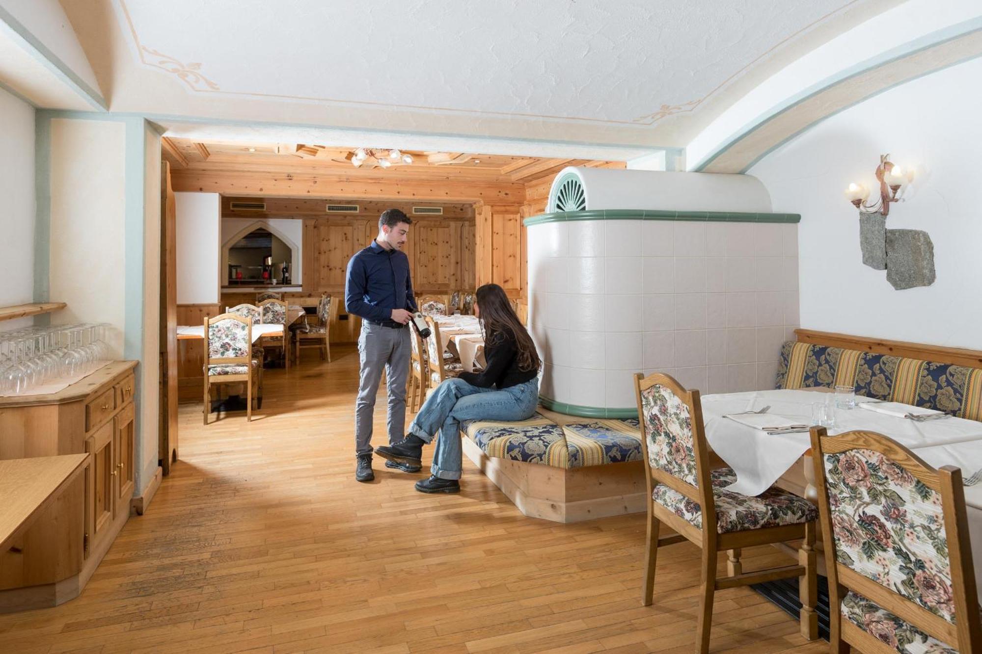 Hotel Intermonti Livigno Ngoại thất bức ảnh