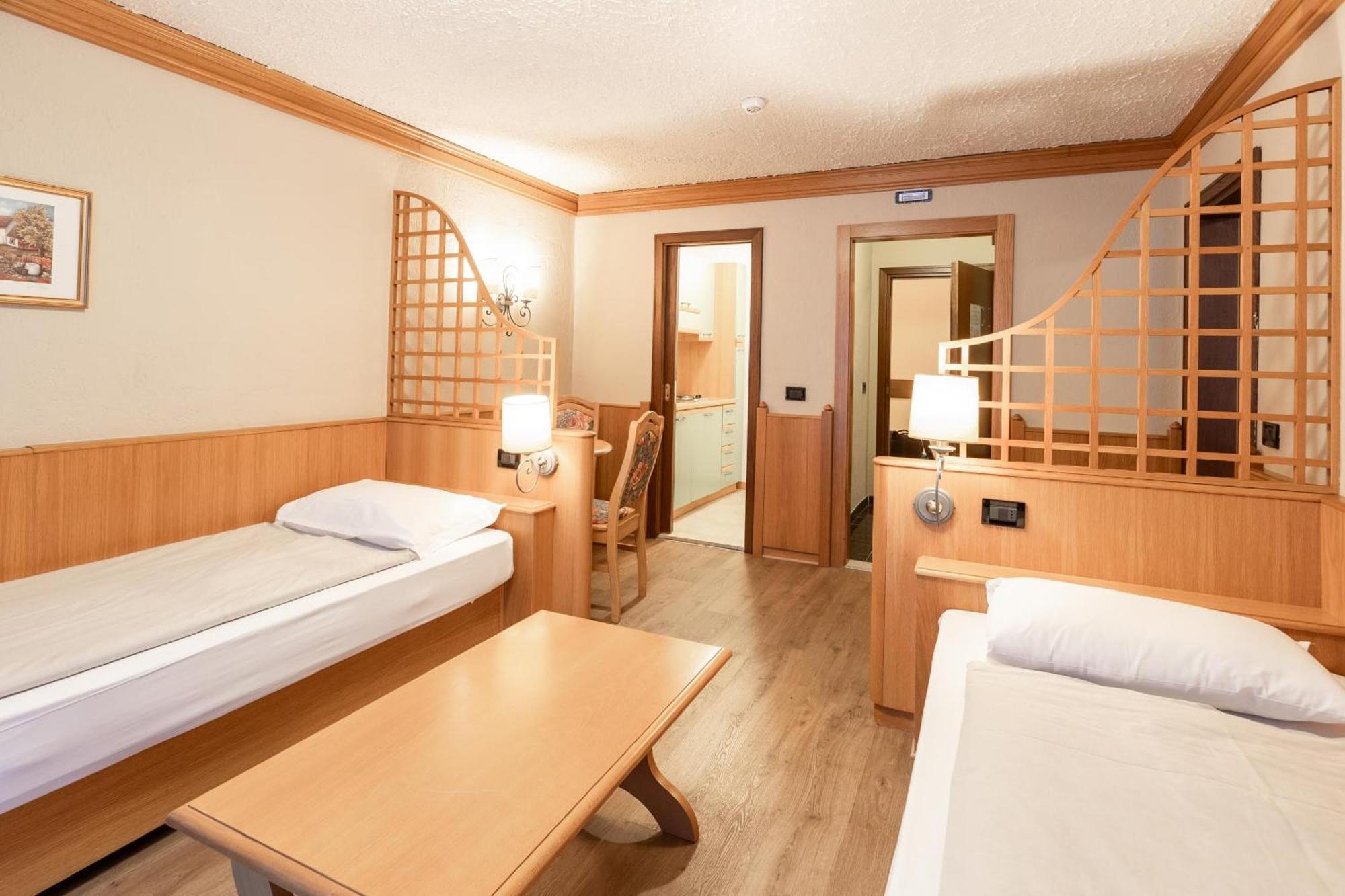 Hotel Intermonti Livigno Phòng bức ảnh