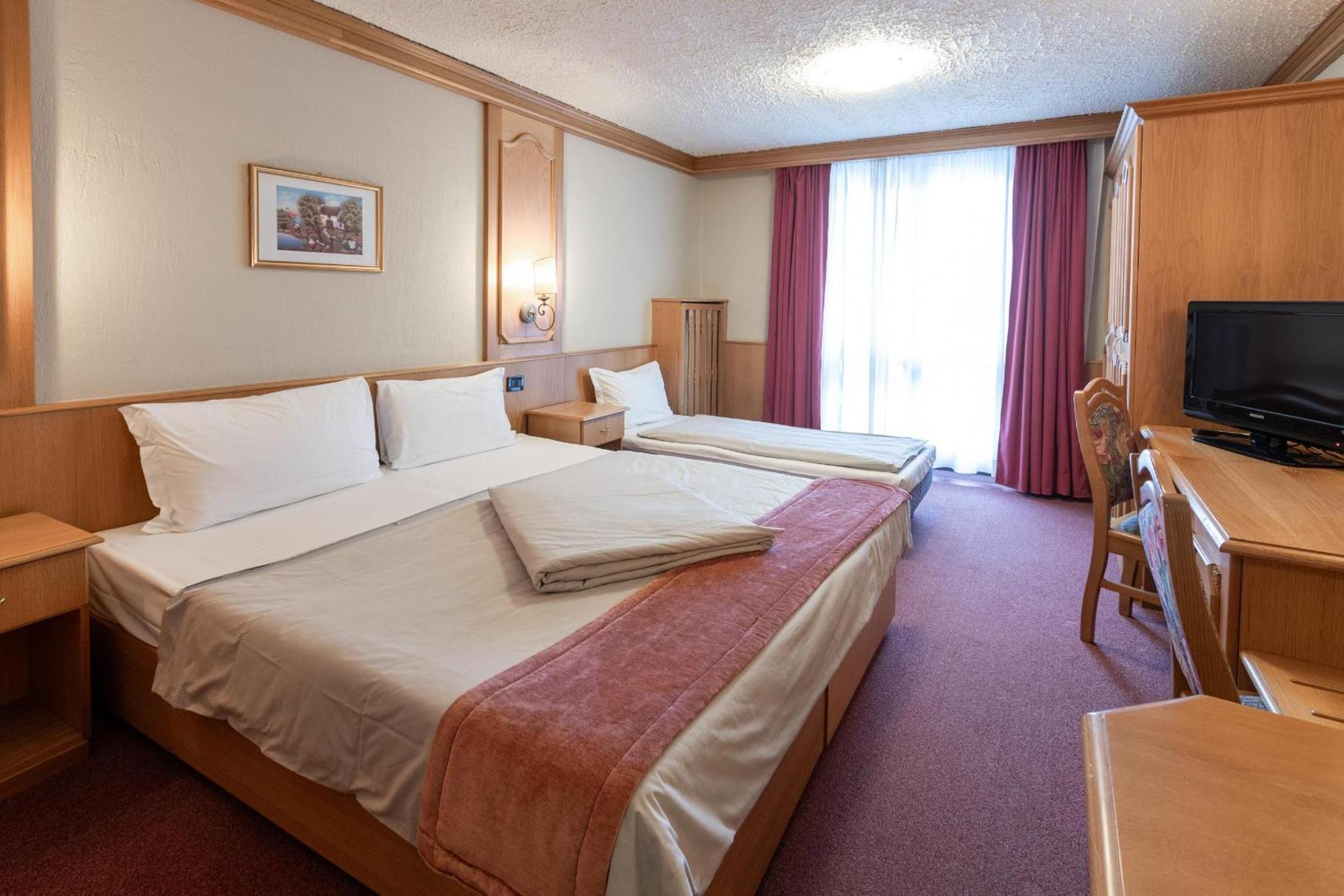 Hotel Intermonti Livigno Phòng bức ảnh