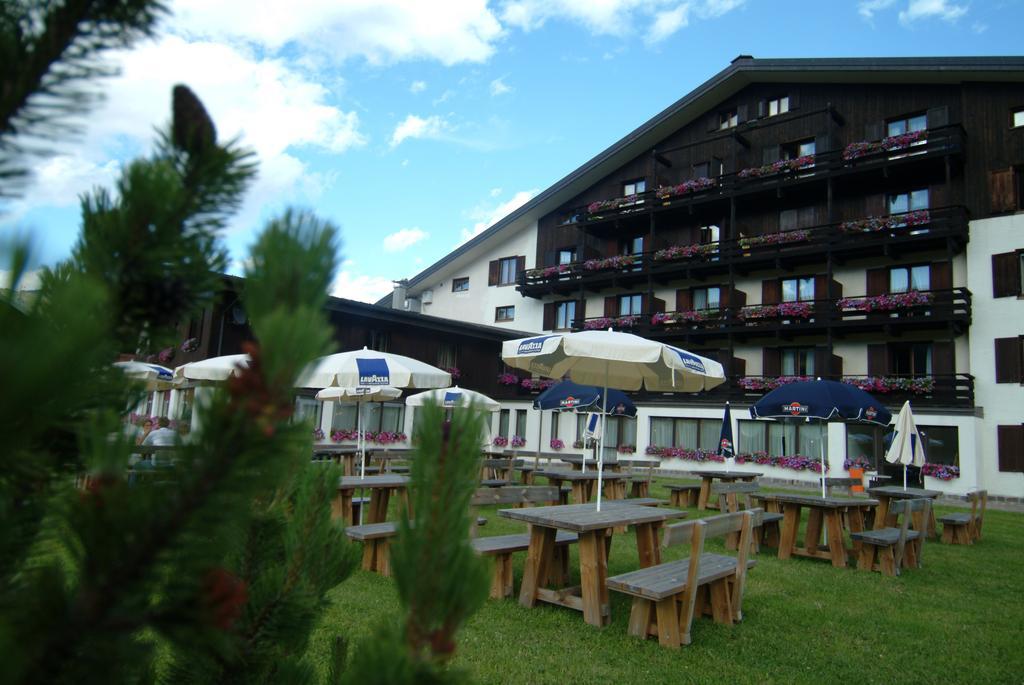 Hotel Intermonti Livigno Ngoại thất bức ảnh