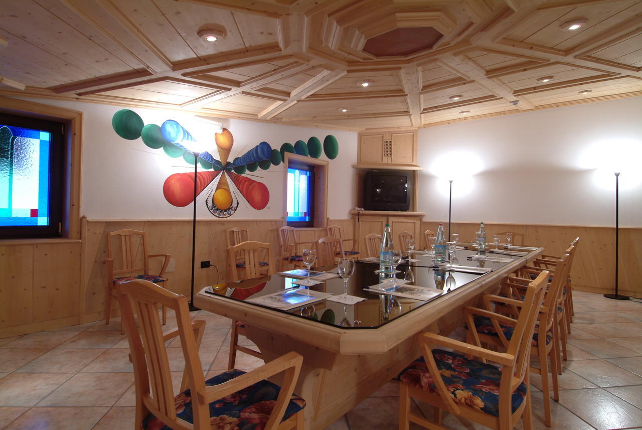 Hotel Intermonti Livigno Ngoại thất bức ảnh